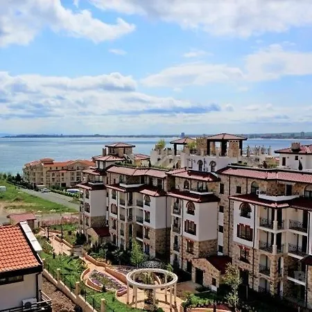 Daire двокімнатна у Panorama Bay 2 в святому власі болгарія *